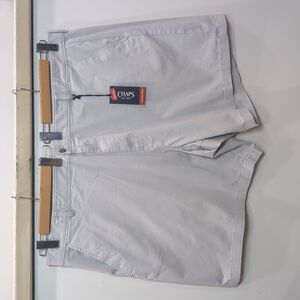 CHAPS | Men's Harbor Mist 9" Inseam Stretch Twill Flat Front Shorts